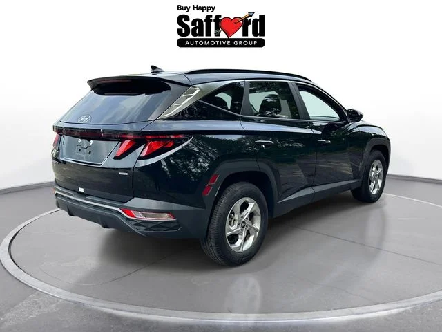 Used 2024 Black Hyundai SEL image 7