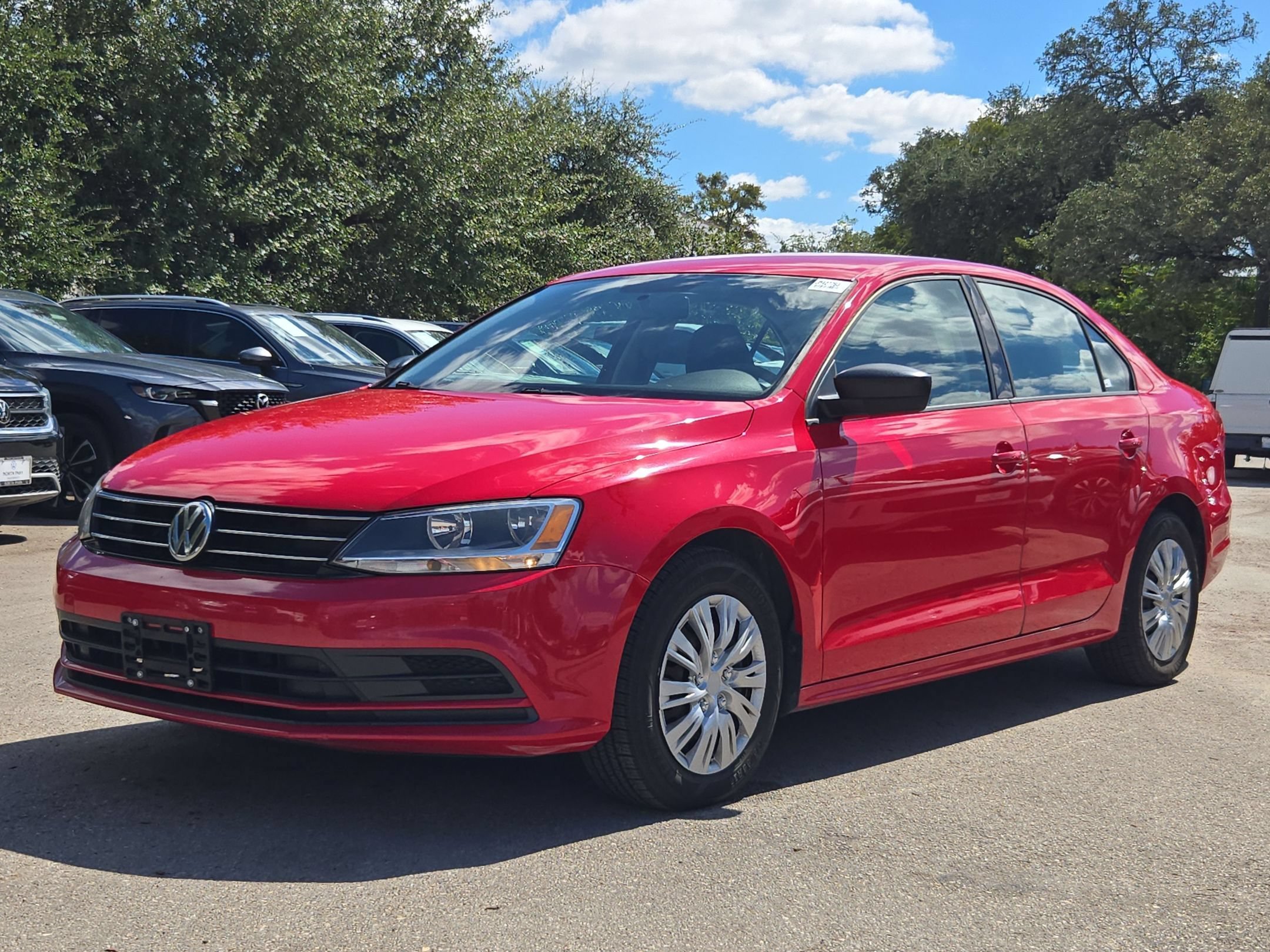 Used 2015  Volkswagen  image 7