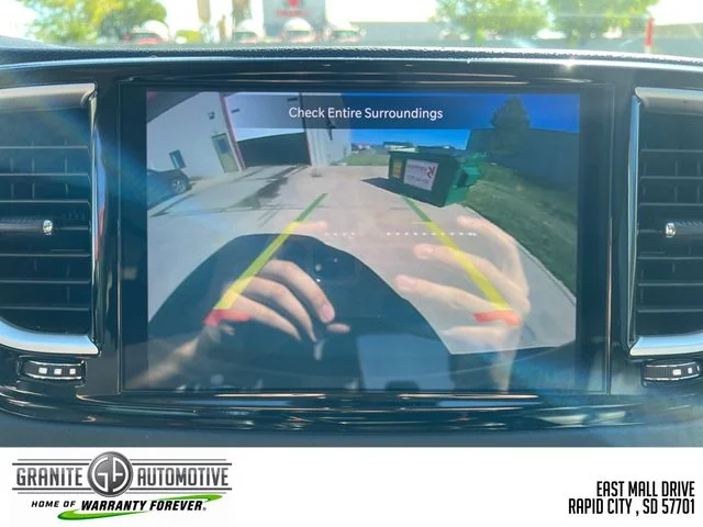 2023 Chrysler Pacifica Touring L - Photo 21