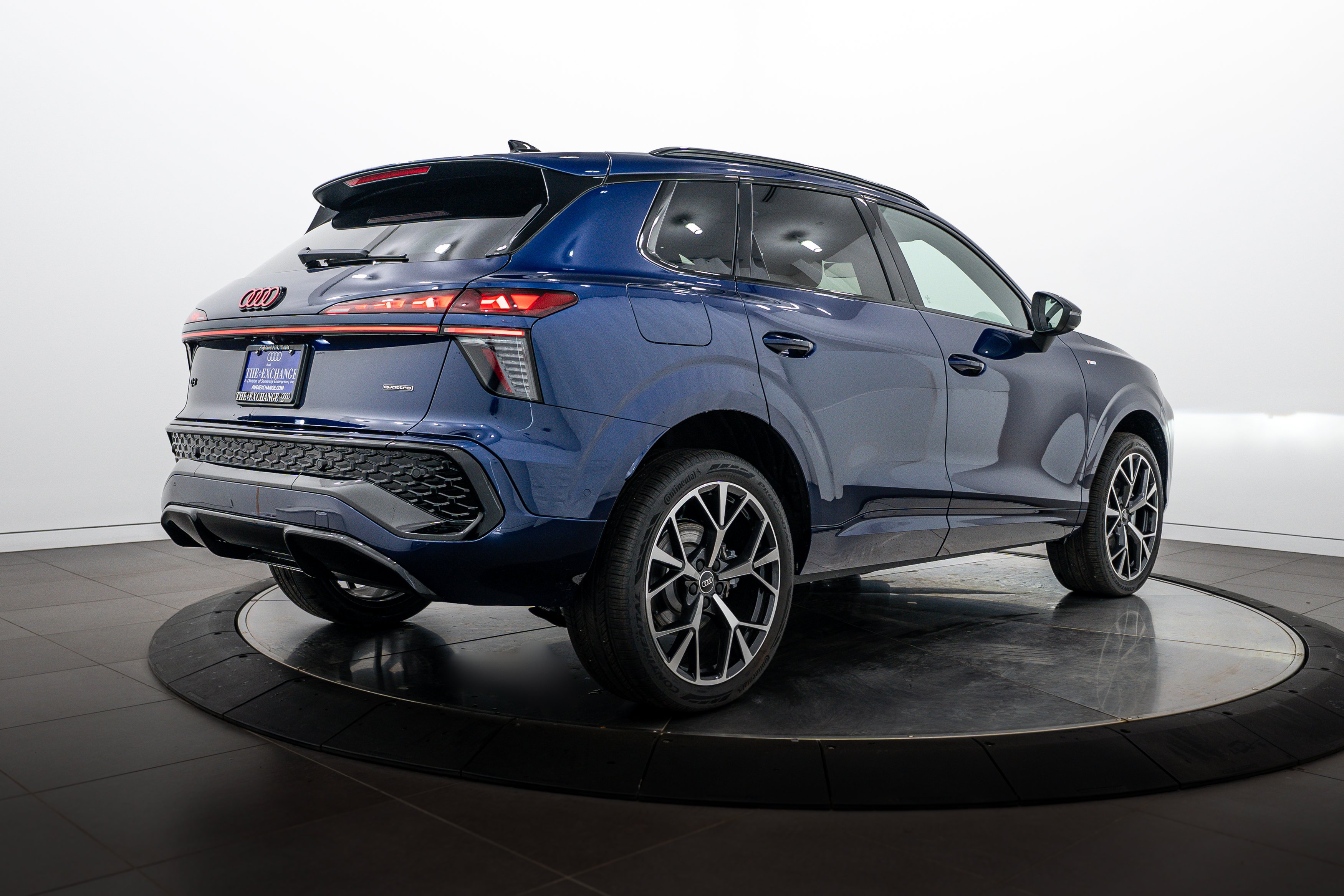 New 2026 Blue Audi S line image 4