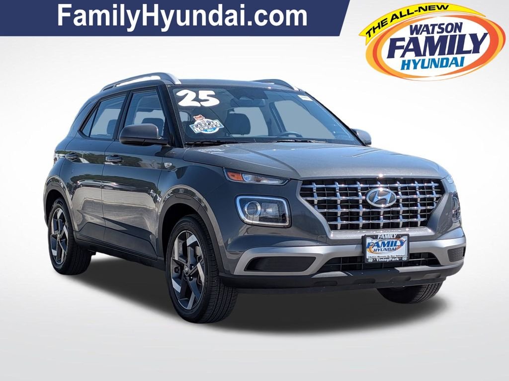 2025 Hyundai Venue SEL IVT's photo