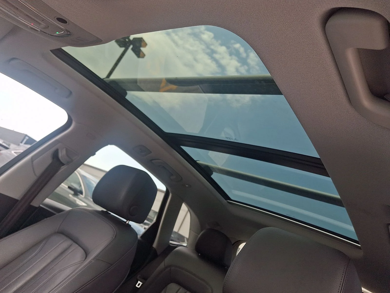 Used 2020 White Audi 45 Premium Plus image 14
