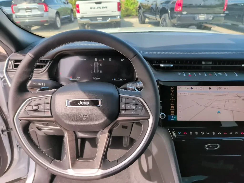 New 2026 White Jeep Altitude image 26