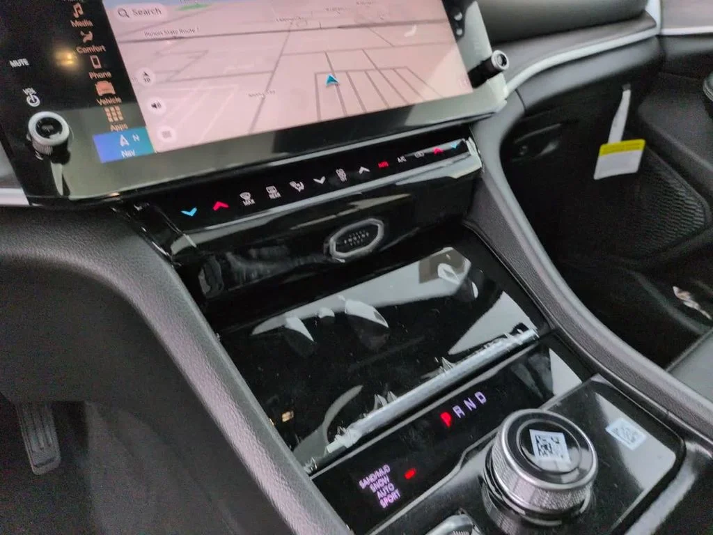New 2026 White Jeep Limited image 23