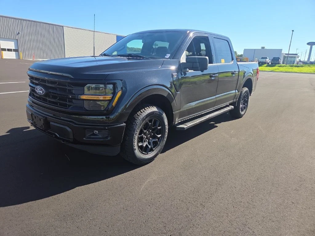 Certified Used 2024 Black Ford XLT image 3