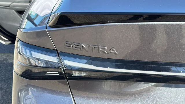 2026 Nissan Sentra SR - Photo 12