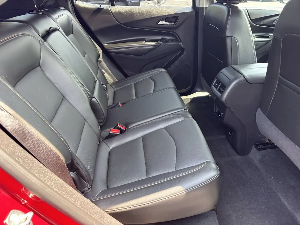 Used 2018 CAJUN RED TINTCOAT Chevrolet Premier image 21
