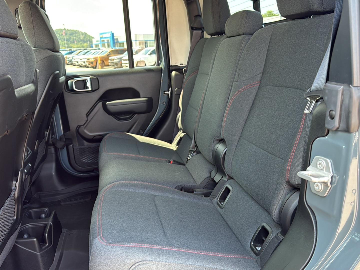 Used 2025 Anvil Clearcoat Jeep Rubicon image 16