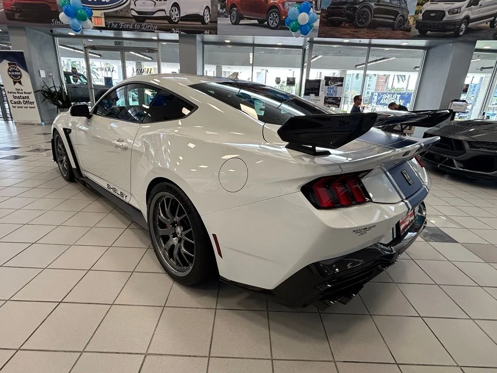 New 2026 Oxford White Ford GT Premium image 6