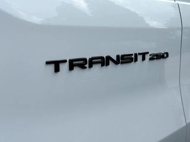New 2026 Oxford White Ford Base image 17