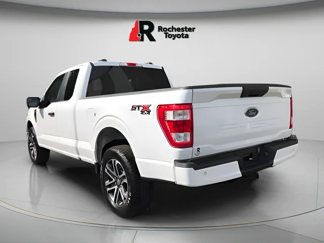 Used 2023 White Ford XL image 5