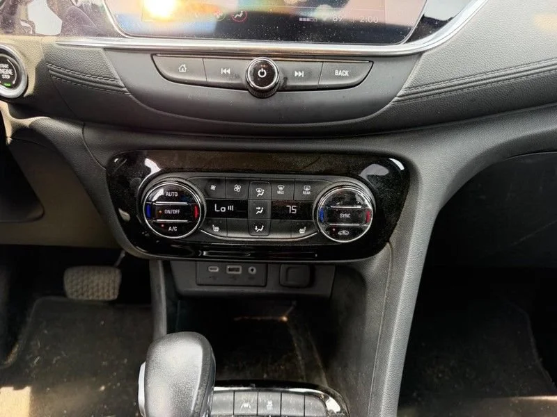 Used 2023 Moonstone Gray Metallic Buick Select image 14