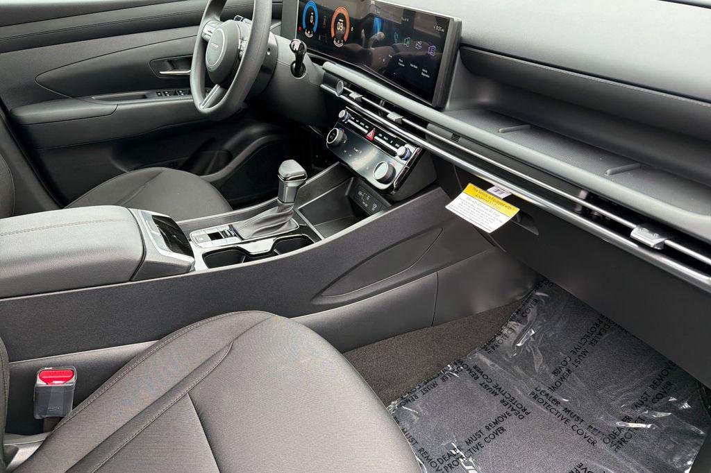 New 2026 Black Hyundai SEL AWD image 13