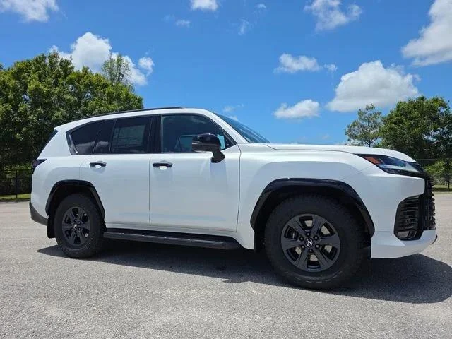 New 2026 Eminent White Pearl Lexus OVERTRAIL image 8