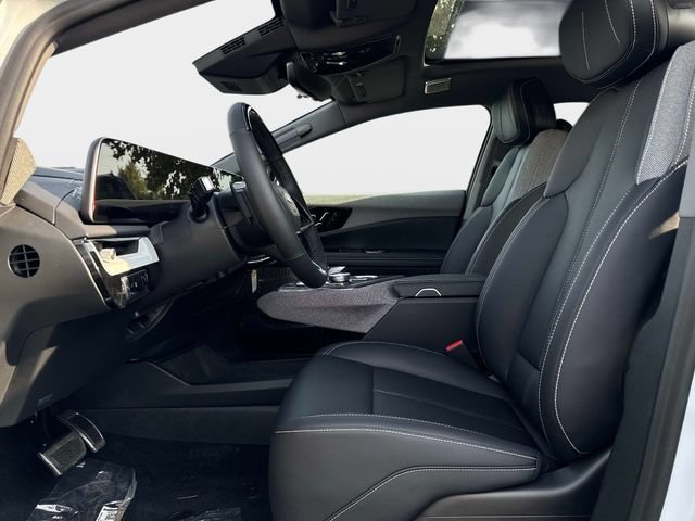 2027 Cadillac OPTIQ Sport - Photo 16