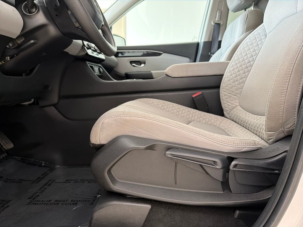 Used 2023 Platinum White Pearl Honda LX image 12