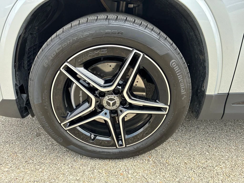Used 2026 Silver Mercedes-Benz GLA 250 image 24