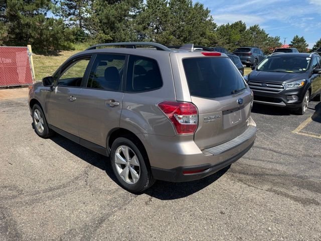 Used 2016 Subaru Forester i Premium with VIN JF2SJAFC6GH478465 for sale in Brighton, MI