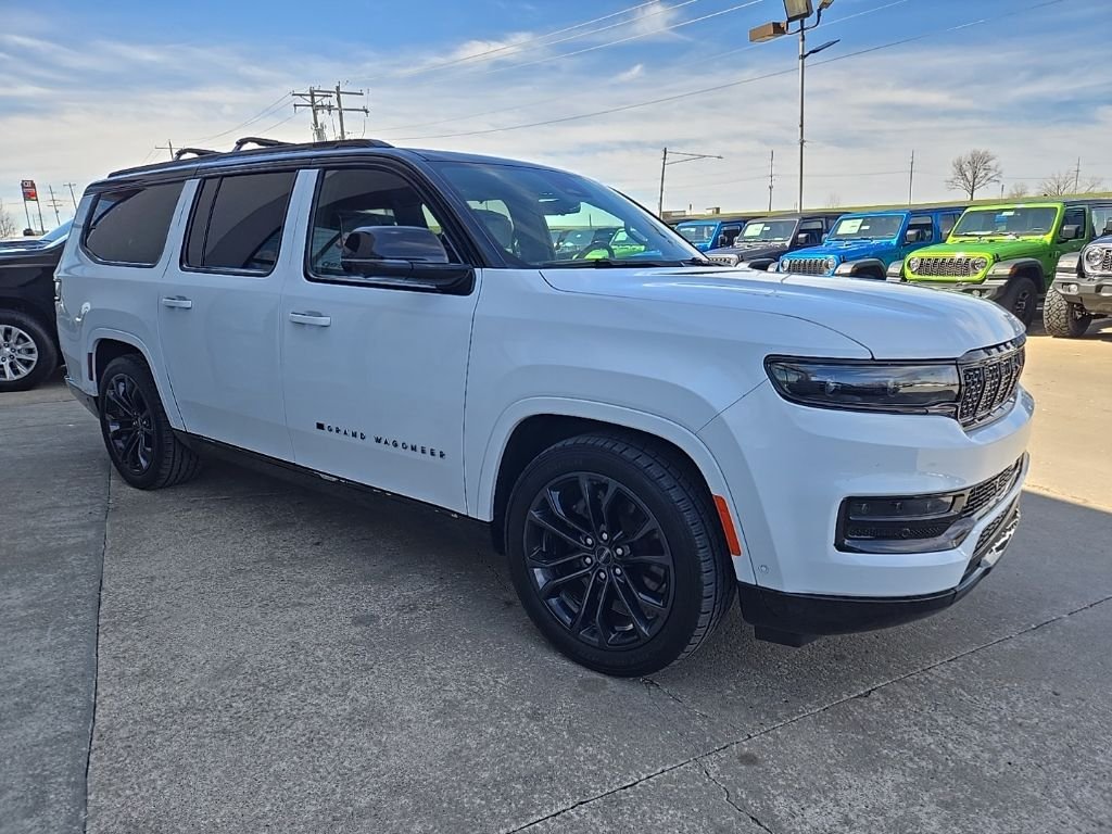 Used 2024 White/off-white Jeep Series II image 13