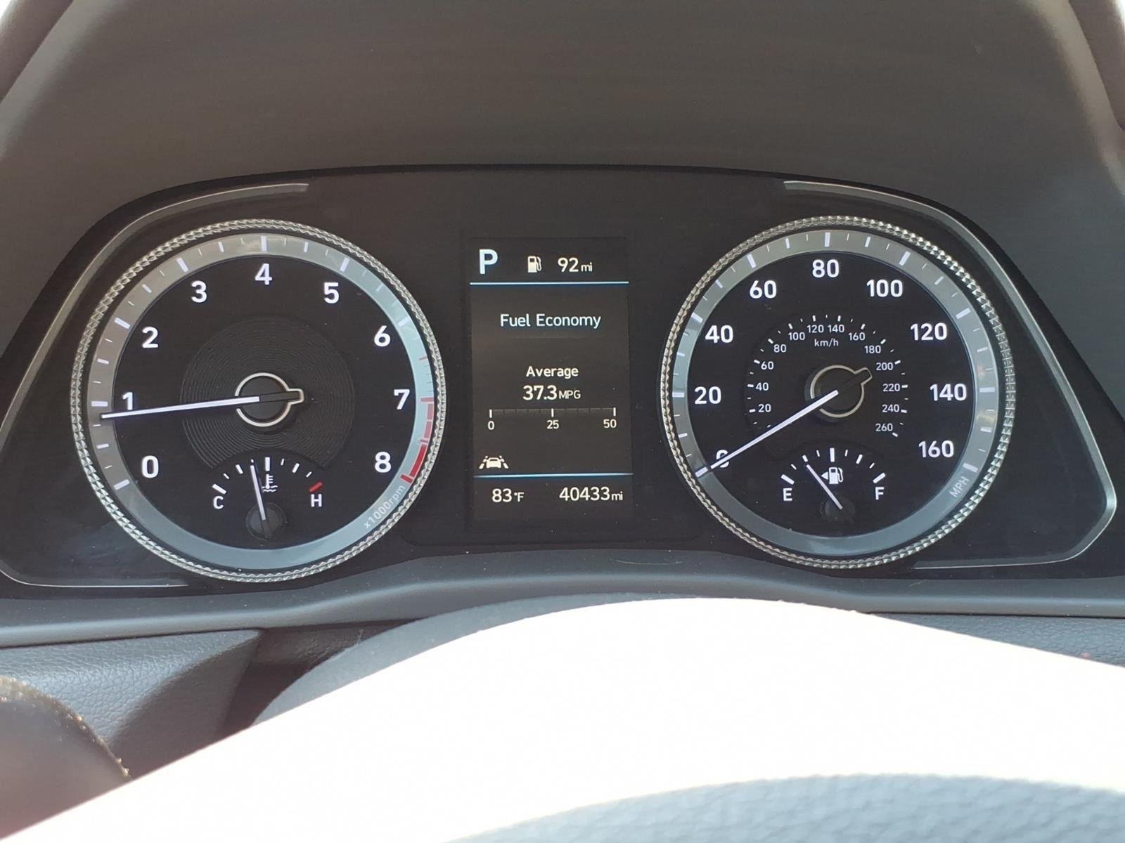 Used 2022 Hampton Gray Hyundai SEL image 15