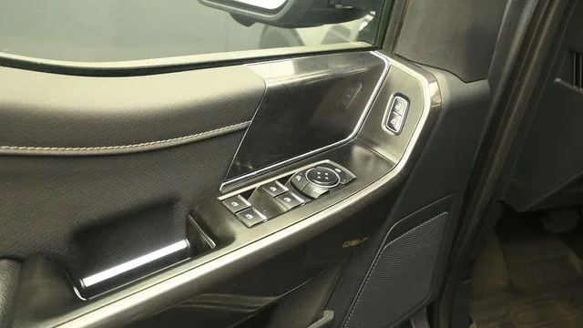 Certified Used 2023 Gray Metallic Ford XLT image 14