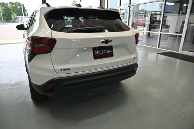 2026 Chevrolet Trax LT - Photo 6
