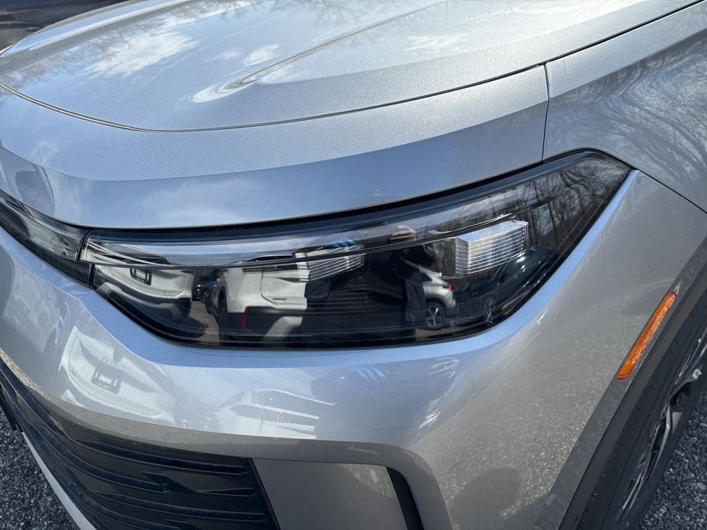 2025 Volkswagen Tiguan S - Photo 11