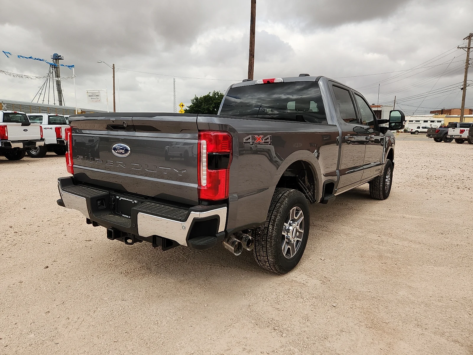 New 2026 Carbonized Gray Metallic Ford F-250® Lariat® image 7