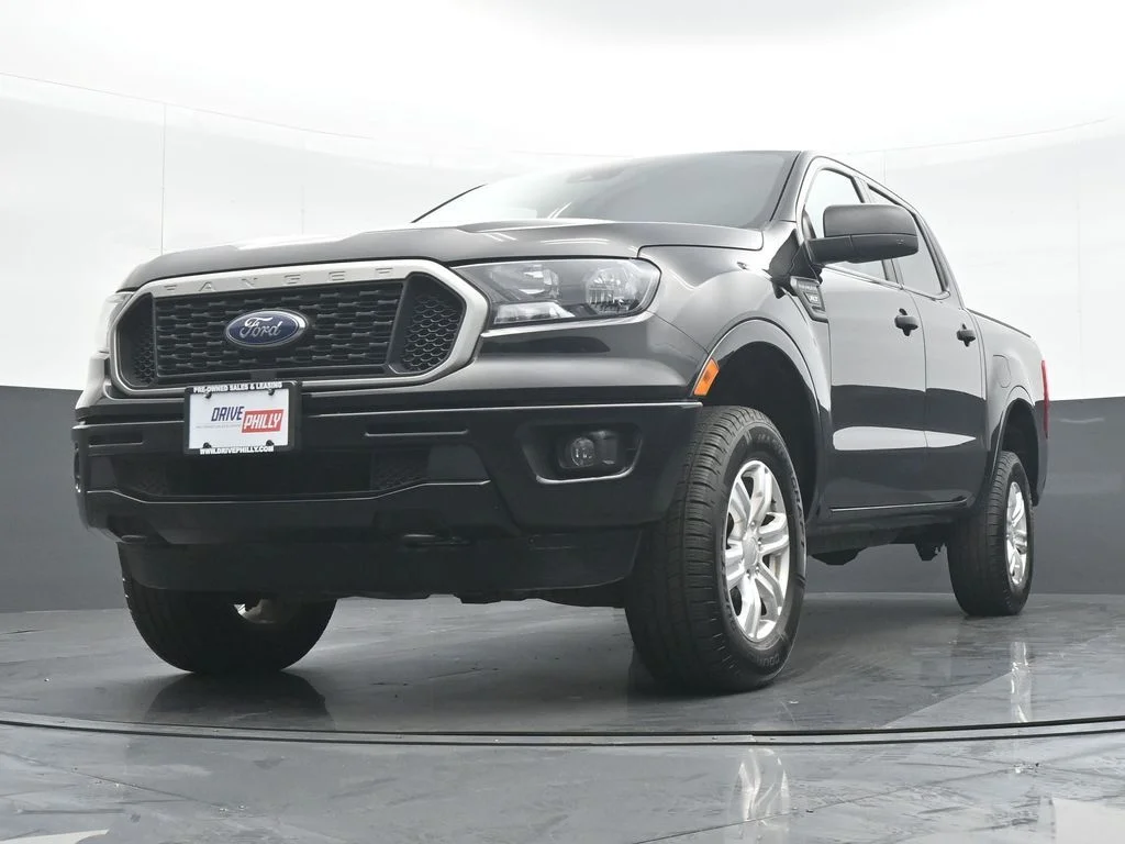 Used 2023 Black Ford XLT image 27