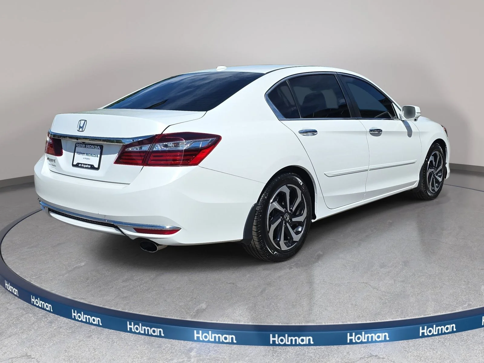 Used 2016  Honda EX-L image 6