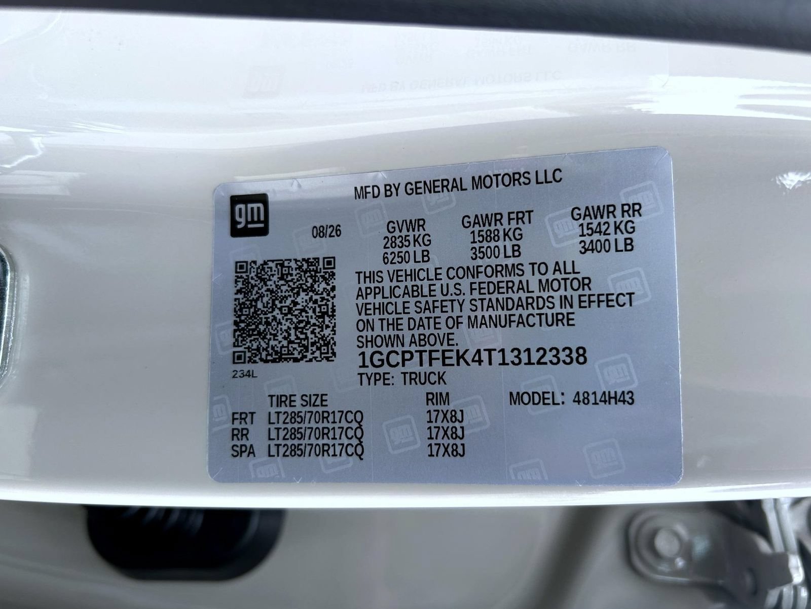 2026 Chevrolet Colorado ZR2 - Photo 25