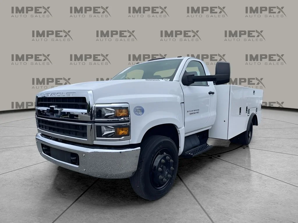 2024 Chevrolet Silverado 4500 Medium Duty Chassis Cab