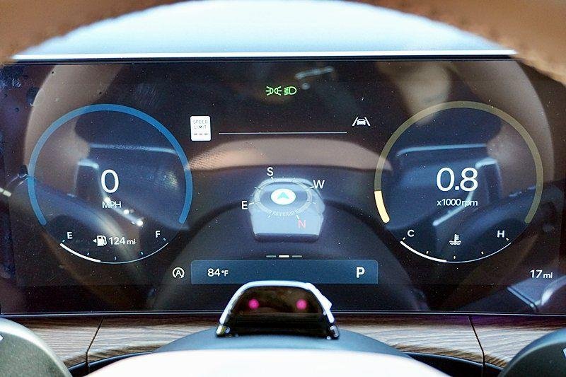 2025 Hyundai Santa Fe Limited - Photo 41