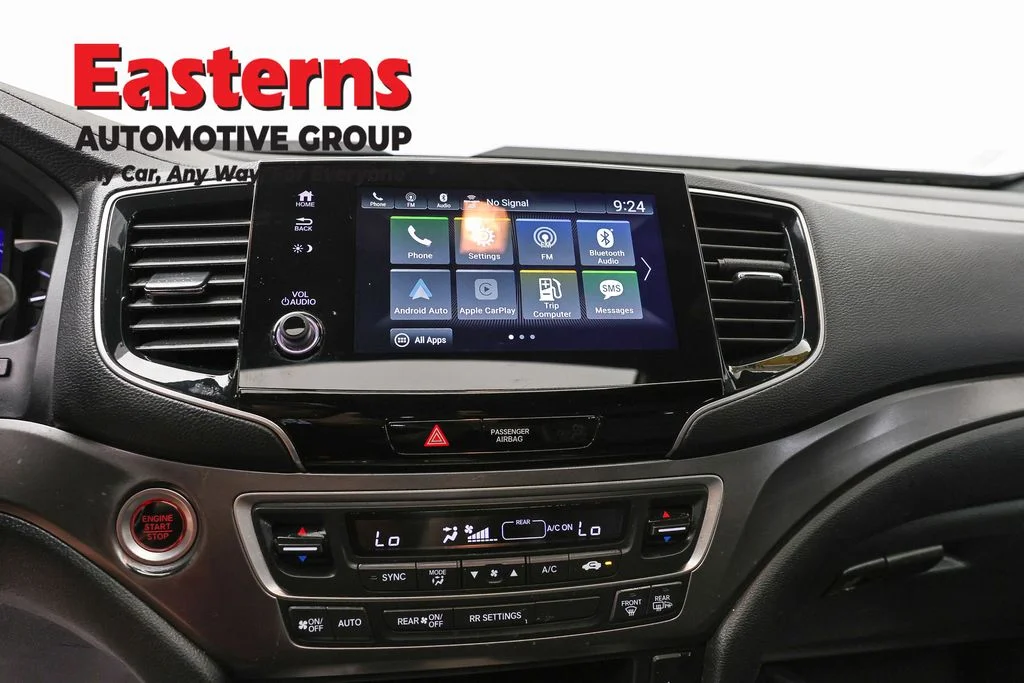 Used 2023 White Honda EX-L image 12