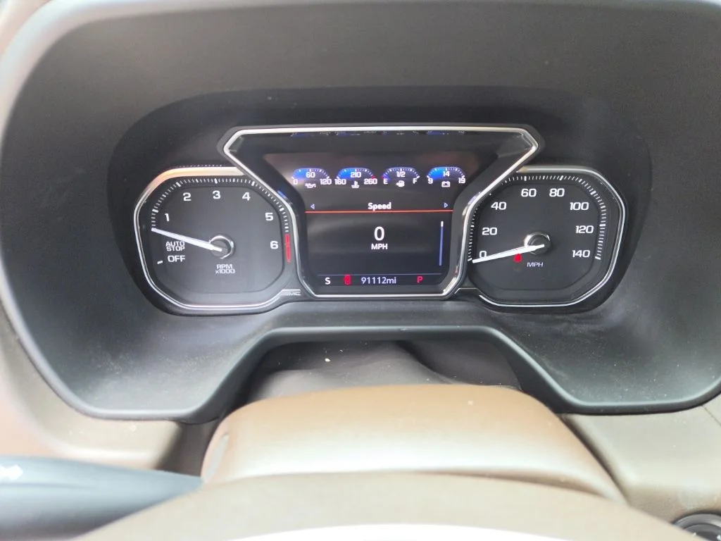Used 2021 Blue GMC SLE image 8