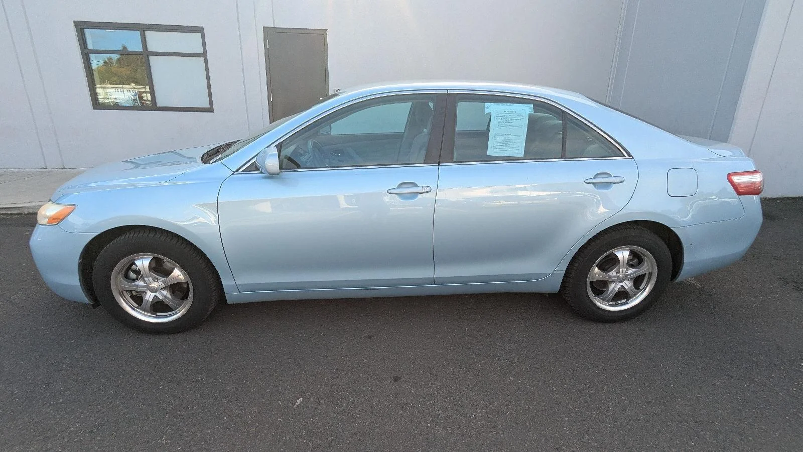 Used 2009 Toyota Camry LE with VIN 4T4BE46KX9R063608 for sale in Gladstone, OR