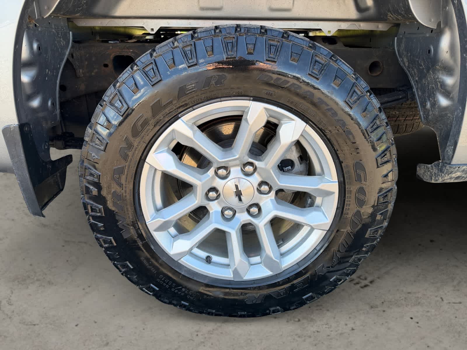 Used 2025 Sterling Gray Metallic Chevrolet RST image 13