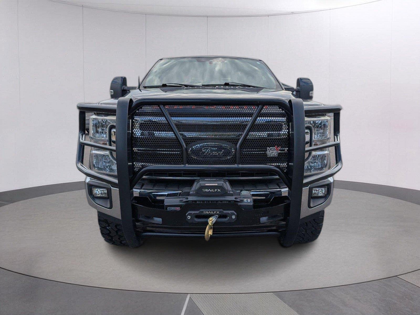 Used 2020 Agate Black Ford Lariat image 10