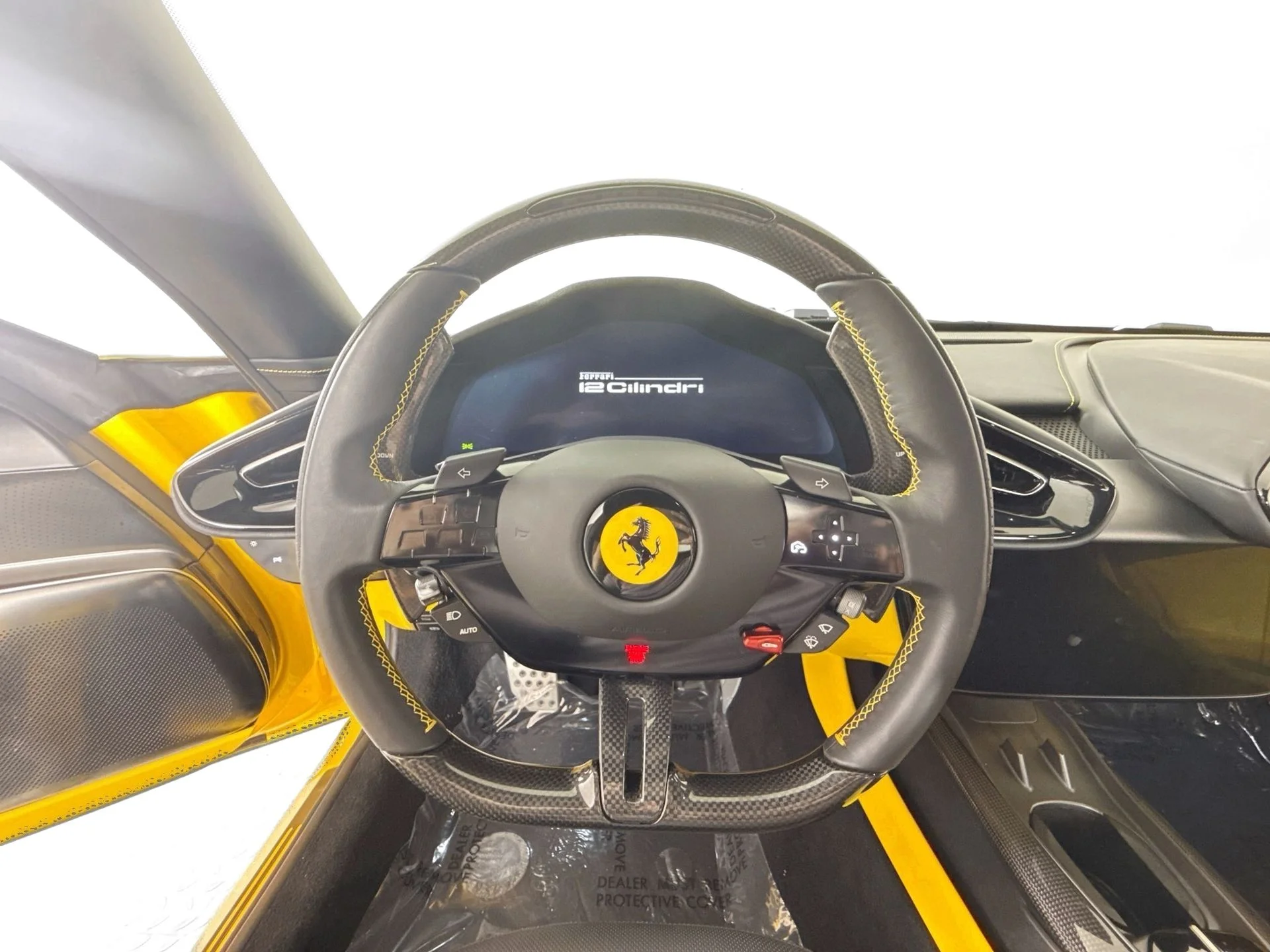 Certified Used 2025 Giallo Triplo Strato Ferrari Base image 11