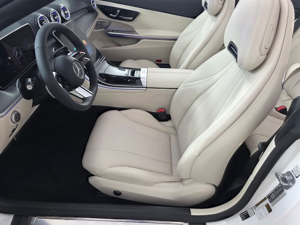 New 2027 Polar White Mercedes-Benz CLE 300 image 6