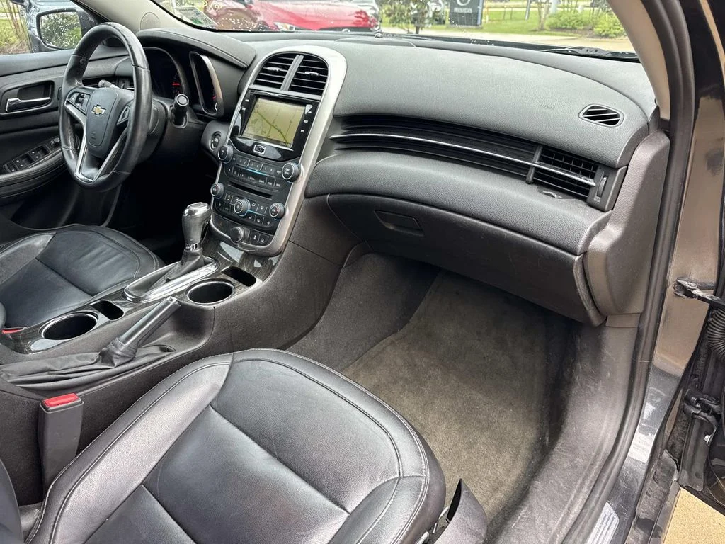 Used 2015 Gray Chevrolet LTZ image 12