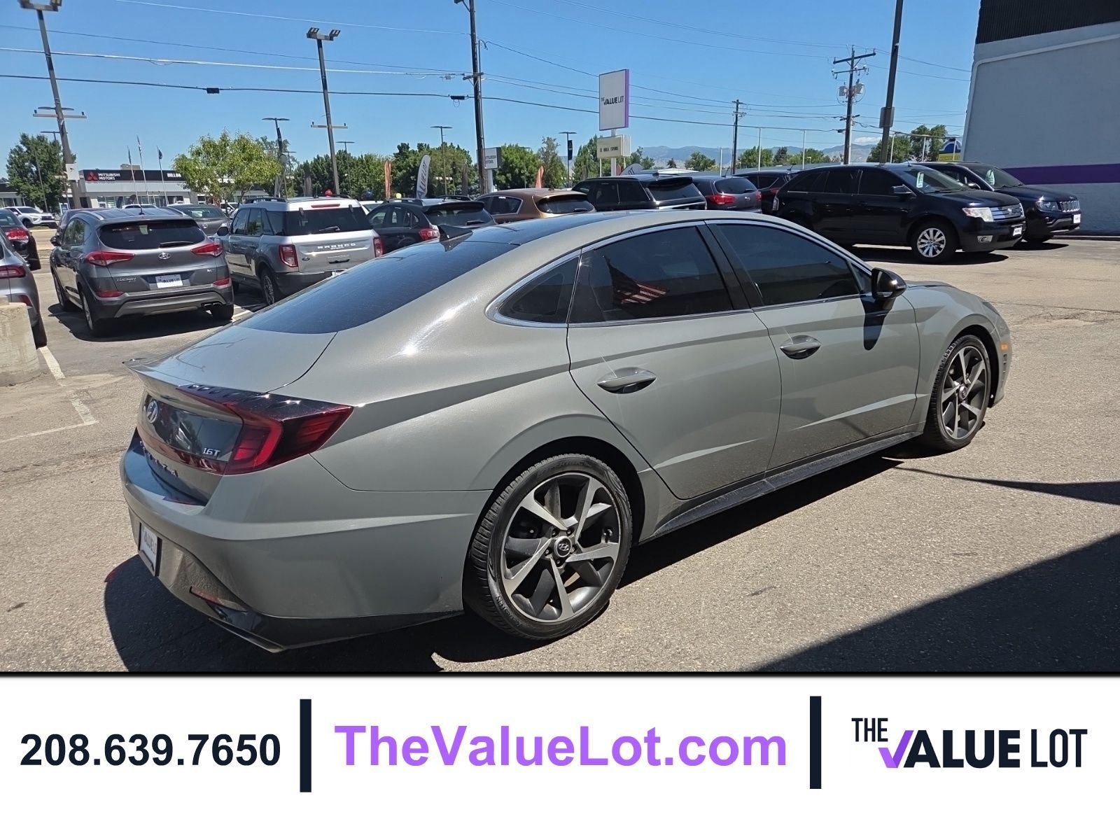 Used 2022 Gray Hyundai SEL Plus image 8