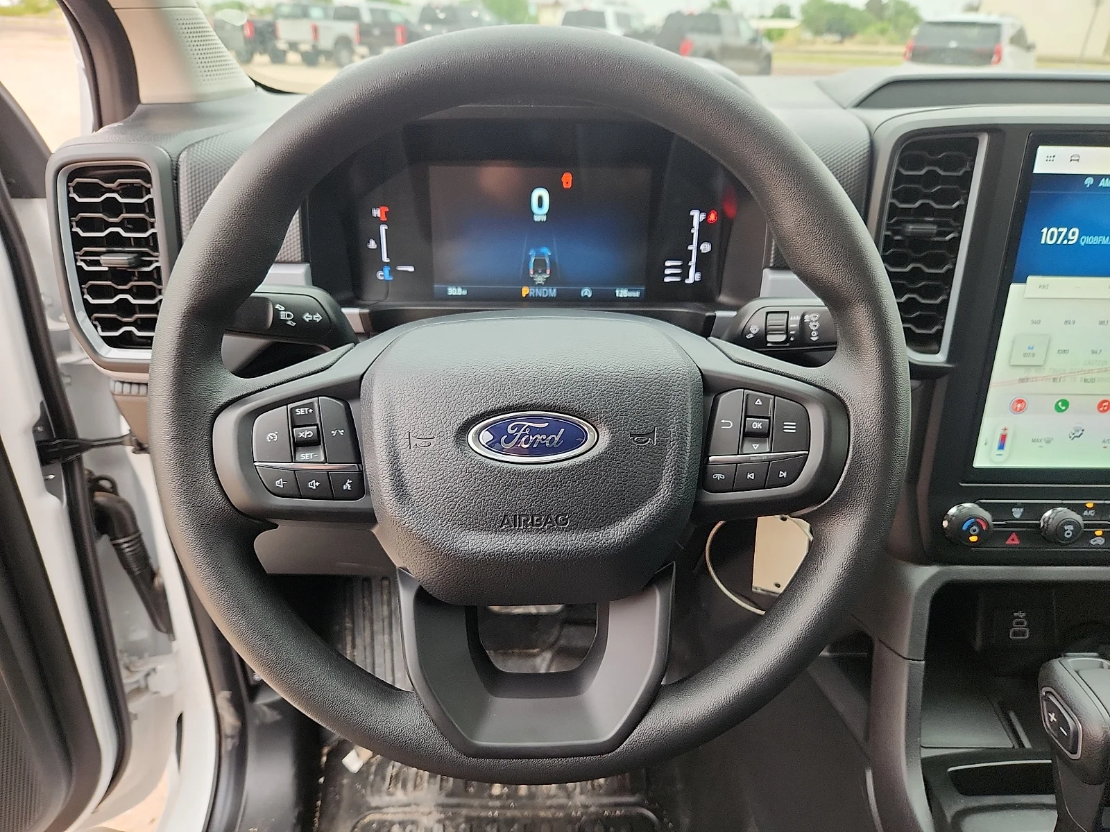 New 2026 Oxford White Ford XL image 21