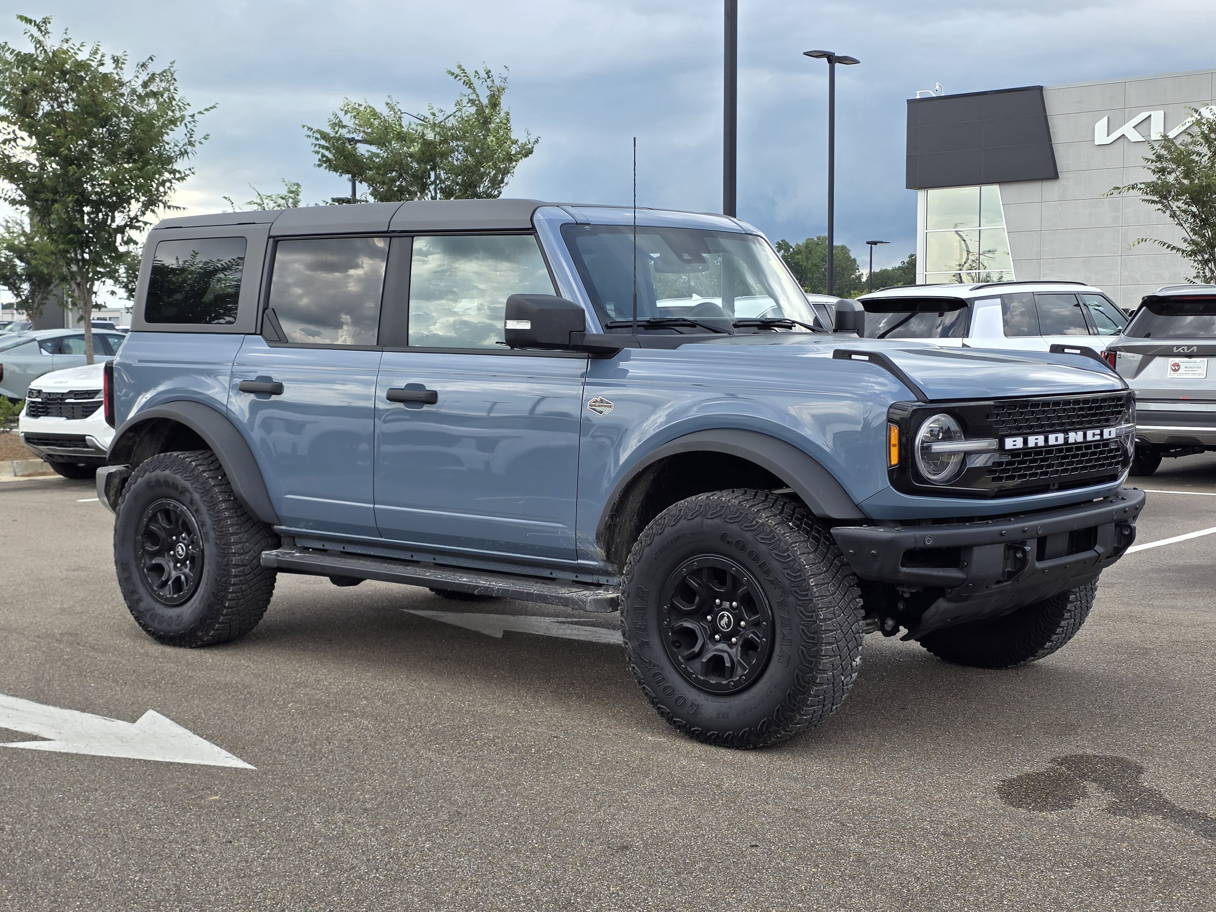2024 Ford Bronco Wildtrak 4x4's photo