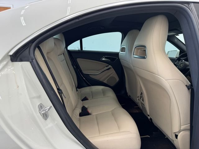 Used 2018 Polar White Mercedes-Benz CLA 250 image 19