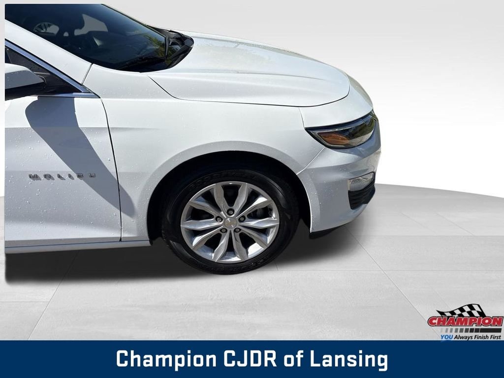 Used 2023 White Chevrolet LT 1LT image 33