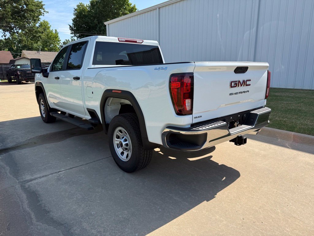 New 2026 Summit White GMC Pro image 3