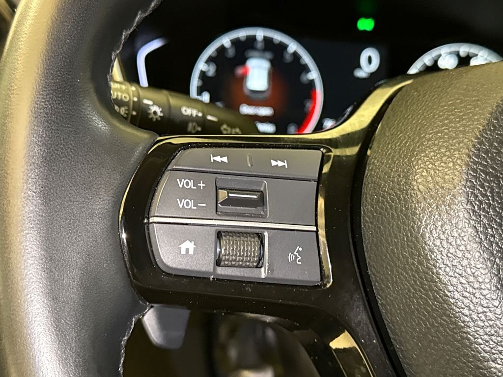 2025 Honda Pilot EX-L - Photo 32