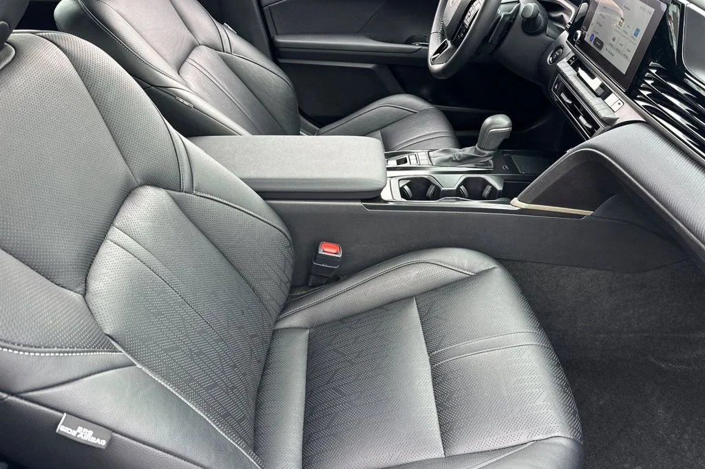 Certified Used 2025 White Toyota SE image 15