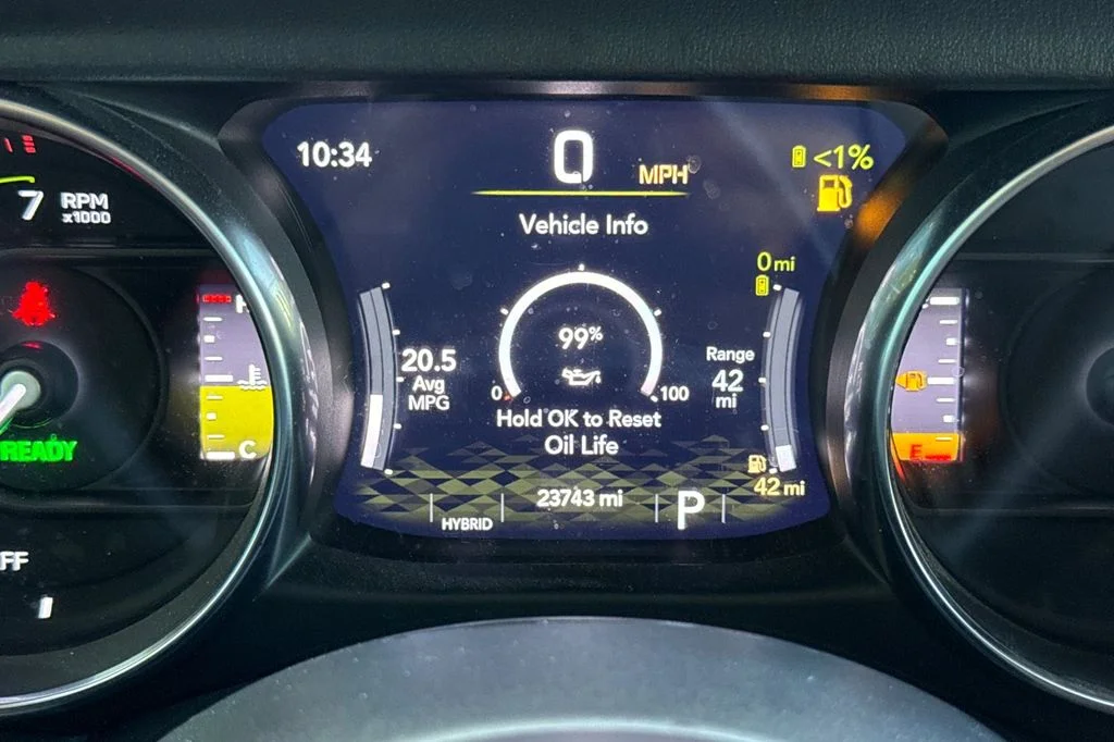 Used 2023 White Jeep Sahara 4xe image 29